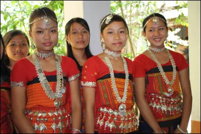 Quel est le nom de famille le plus courant au Bangladesh ?