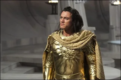 Si on dit qu'un homme est un apollon, que dit-on de cet homme ?