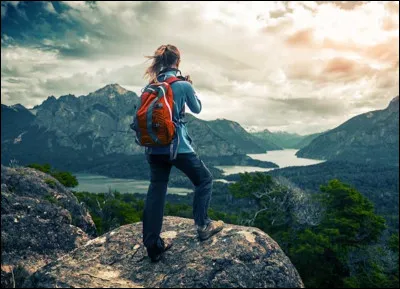 Comment vous décrivez-vous ?