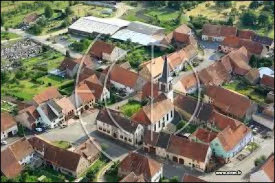 Pour finir, je vous emmène à Wolfskirchen. Village Bas-Rhinois, sur les bords de la Sarre et de l'Isch, il se situe en région ...