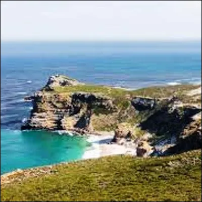 Quel navigateur portugais est le premier Européen à atteindre lInde en contournant le cap de Bonne-Espérance en 1498 ?