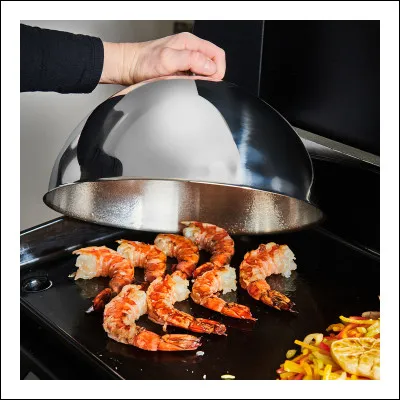 Un génie, deux "............", une cloche, L "............." du Diable