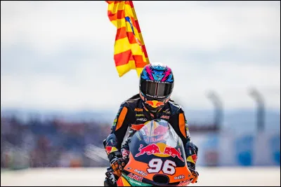 En Moto3, Daniel Holgado remporte une course spectaculaire. À quelle place a fini Lorenzo Fellon le pilote français ?