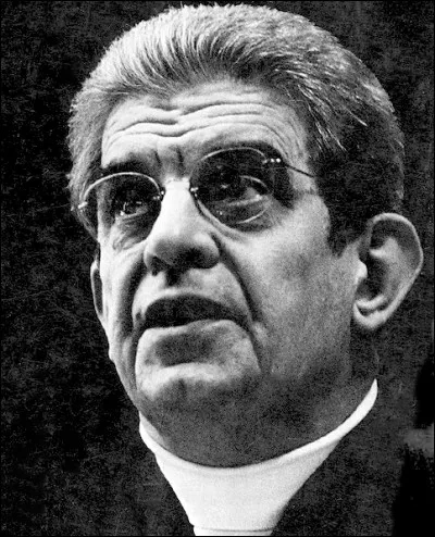 Les débris que la mer jette sur le rivage a pour nom...