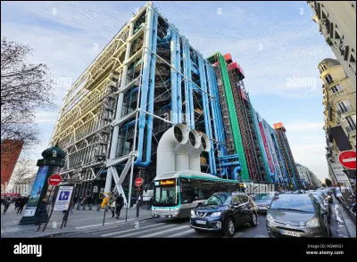 Ce bâtiment est en travaux.