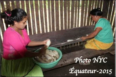 Quelle est cette ethnie d'Équateur vivant en Amazonie dans la réserve de Cuyabeno ?