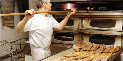 Quel est le nom du local où est placé le four du boulanger ?