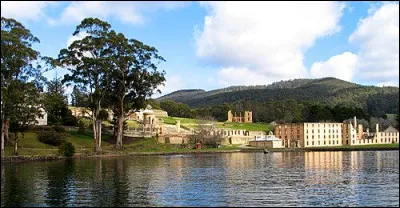 Port Arthur est une ville de Tasmanie, donc de quel pays ?