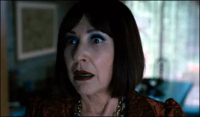 Dans quel drame voyons-nous Baye ainsi ?