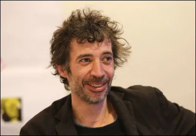 Qui est cet acteur qui joue dans le film ''Blanche Colombe'' de 1993 ?