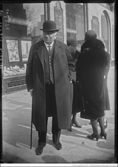 Qu'est-ce qui est verte pour Franck Borzage, en 1937 ?