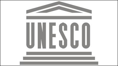 Dans l'acronyme ''UNESCO'', la lettre S repr&eacute;sente le mot ''science''.