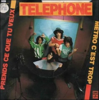 Métro, c'est trop (...) 
Regarde dans la vitre...