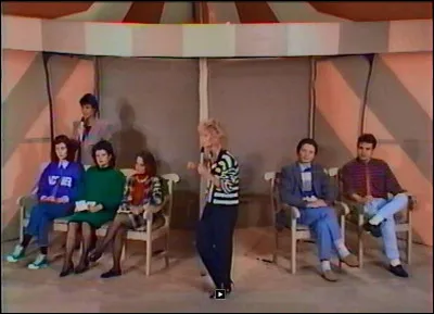 Quelle animatrice formait le trio avec Evelyne Leclerc et Simone Garnier pour présenter lémission "Tournez Manège" ?