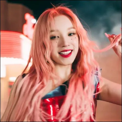 De quel clip vidéo cette photo de Yuqi vient-elle ?