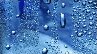 O&ugrave; l'eau est-elle souvent stock&eacute;e dans les villes ?