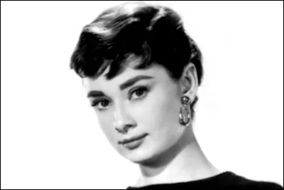 Qui est cette actrice anglaise qui joue le rôle principal dans le film ''Ariane (Love in the Afternoon)'' ?