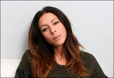 Rose : Quel est le titre de son premier single sorti en 2006 ?