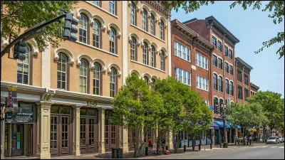 Le "..................." de la seconde avenue, "...................." du temps