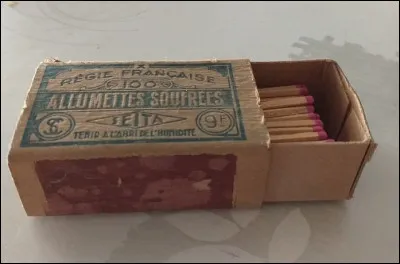 Km 77,0 : Roquebilli&egrave;re. Il faut aller dans ce hameau : Berthemont-les-Bains pour trouver ce qui fait la renomm&eacute;e locale. Qu'exploite-t-on dans ce lieu ?