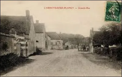 Hameau du Grand-Est, dans l'arrondissement de Nogent-sur-Seine, L'Abbaye-sous-Plancy se situe dans le département ...
