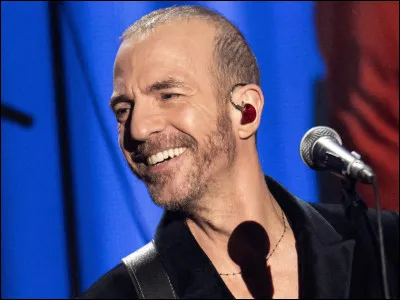 Comment s'appelle cette chanson de Calogero : "Elle m'écrit / Mais mon écran / Formate les sentiments / Mais j'imagine qu'une machine / Ne peut que faire semblant" ?