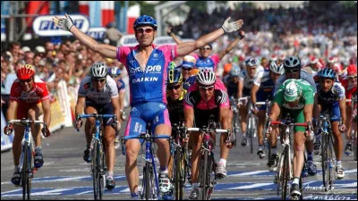 Quelle est la nationalité de Ján Svorada, premier cycliste de son pays à remporter une étape, en 1994 ?