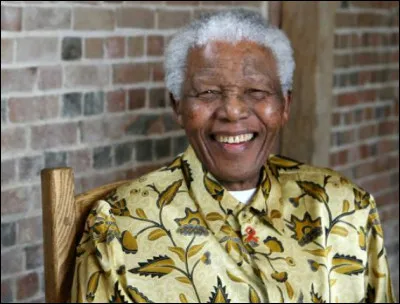 Quel film de 2009 réalisé par Clint Eastwood met en scène Morgan Freeman dans le rôle de Nelson Mandela et Matt Damon dans le rôle de François Pienaar, capitaine de l'équipe nationale de rugby d'Afrique du Sud ?