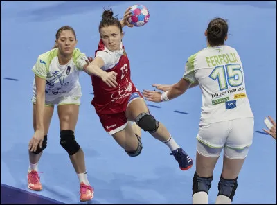 Quelle équipe a remporté le championnat du monde de handball féminin en 2021 ?