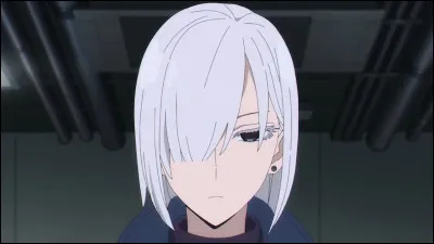 Comment se prénomme la coéquipière de Twilight qui est aussi amoureuse de ce dernier ?