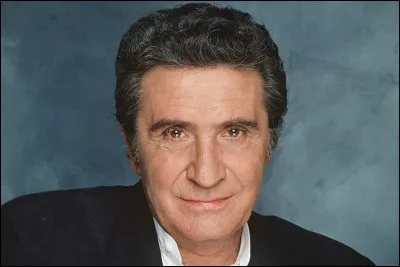 Complétez les paroles de cette chanson de Gilbert Bécaud nommée "Et maintenant" : "Et maintenant, que vais-je faire / Je vais en rire pour ne plus pleurer / Je vais brûler des nuits entières / ..., je te haïrai".