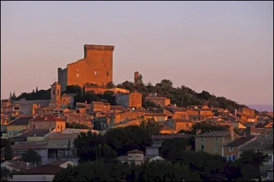 Quel est le gentilé des habitant de ''Châteauneuf-du-Pape'' ?