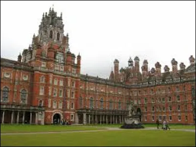 Combien d'universités et de collèges se situent à Londres ?