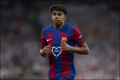 Avec qui Yamal se fait-il souvent comparer ?