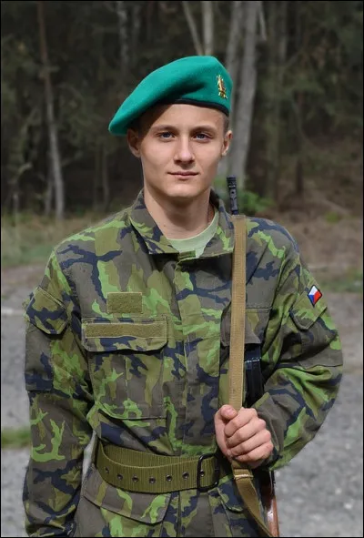 La tendelle est un piège pour prendre les...