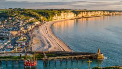 Géographie - Dans quel département français se situe la ville de Fécamp ?