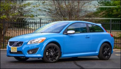 Quel est le nom de cette voiture ?