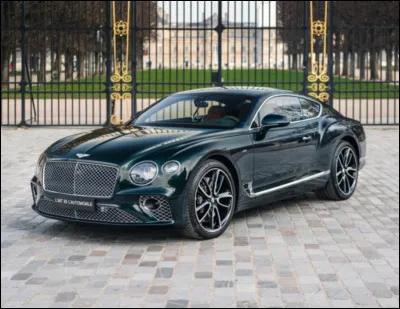 Quel est le nom de cette voiture ?