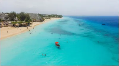 À quel pays appartient l'archipel de Zanzibar ?