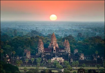 Ce temple du Cambodge très connu a inspiré plusieurs films d'aventures, mais quel est son nom ?