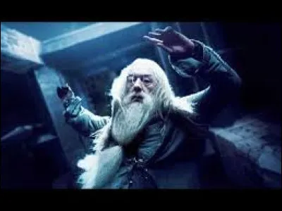 Veut-il vraiment tuer son directeur ?