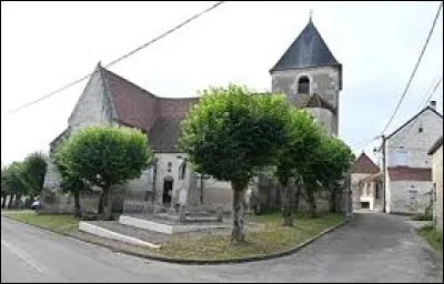 Vous avez sur cette image l'église de la Décollation-de-Saint-Jean-Baptiste, à Chemilly-sur-Serein. Village Icaunais, il se situe en région ...
