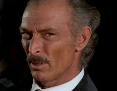 Qui est cet acteur qui joue le rôle de ''China'' dans le film ''Nom de code : Oies sauvages'' ?