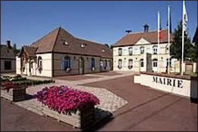 Pour finir, je vous emmène à Tréon. Village de l'arrondissement de Dreux, il se situe dans le département ...