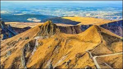Quel est le plus haut sommet du Massif Central ?