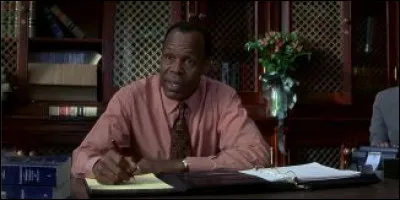 Comment s'intitule ce thriller avec Glover ?