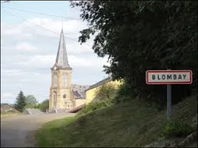 Nous sommes maintenant à l'entrée de Blombay. Village de l'aire d'attraction Carolomacérienne, il se situe en région ...