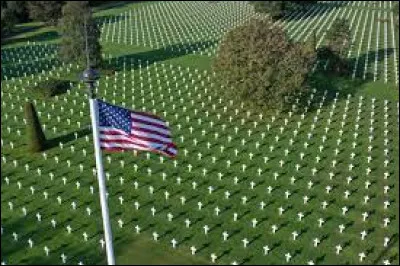 Sur quelle commune du Calvados ''Le cimetière américain'' est-il situé ?