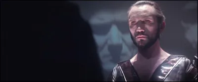 Comment s'appelle ce film d'action avec Stamp ?