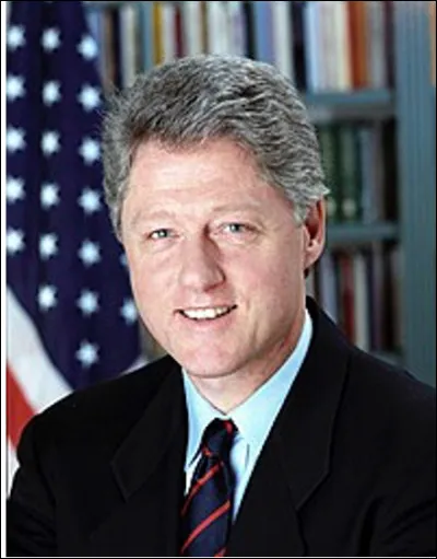 Qui est cet homme d'État américain, président des États-Unis de 1993 à 2001 ?